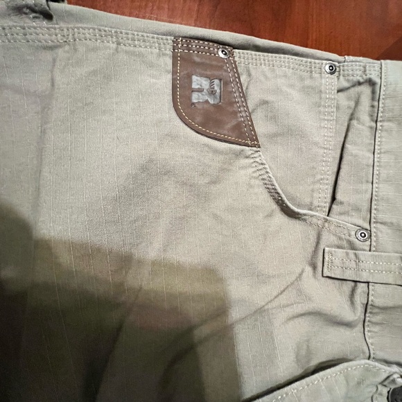Wrangler Riggs Workwear size 34x30 Carpenter pants khaki. - Picture 3 of 6